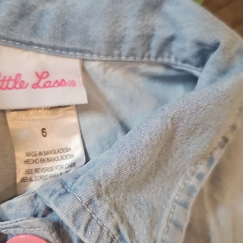Stylish Denim Kids Dress Size 6 with Pink Accents